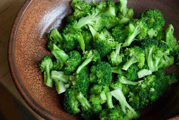 5 loại rau phòng ung thư nên ăn thường xuyên 