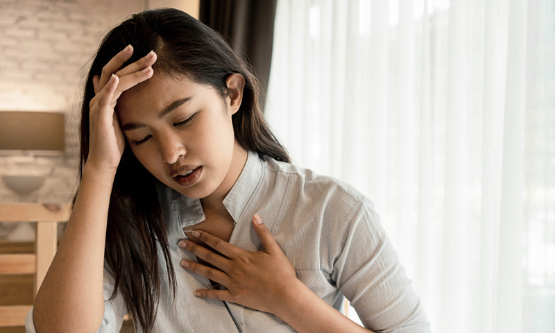 5 dấu hiệu cảnh báo đột quỵ tim 